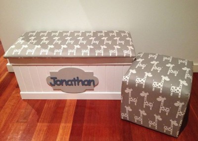 Giraffe Ottoman