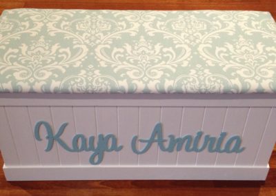 aqua damask Kaya Amira