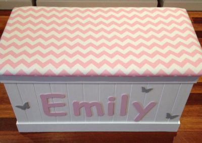 pink/white damask Emily